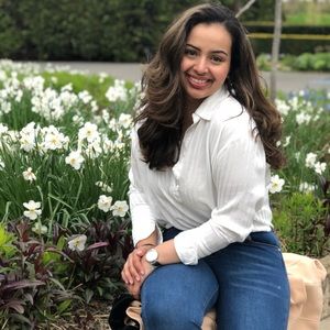 Meet your Posher, Daniela